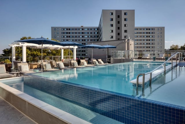 Heartis-Buckhead-Pool_(1)