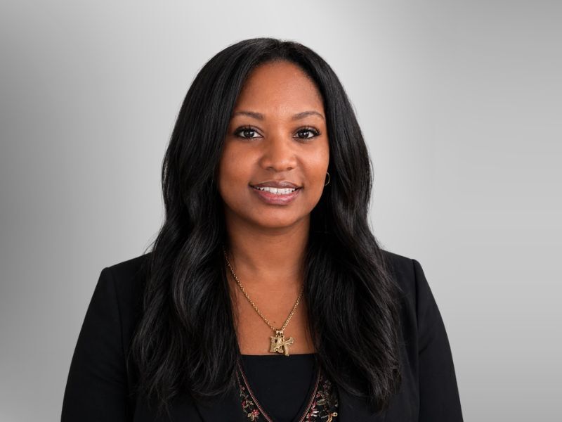 Executive Director,<br> Lisa Robinson photo